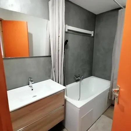 Апартаменты Les Choucas - Duplex Sur Les Pistes Mae-4794 *